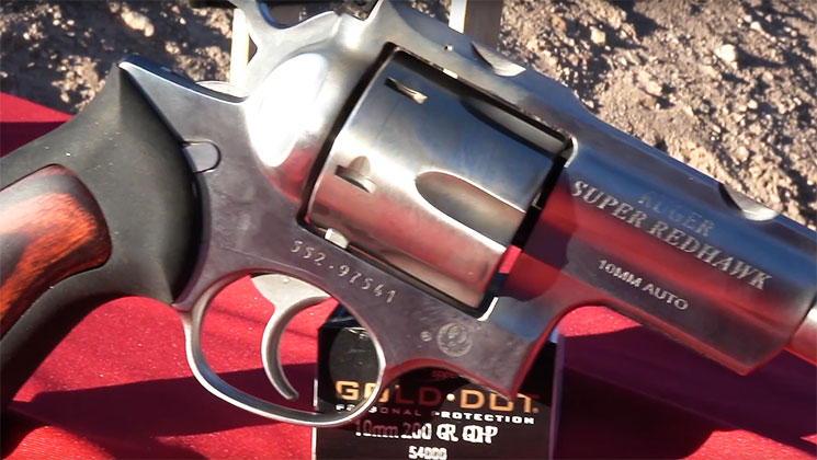 rugersuperredhawk10mmvideo_lead.jpg