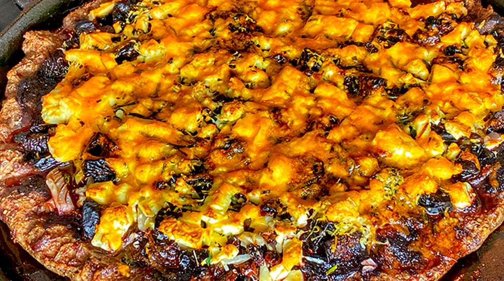 recipe-duck-crust-pizza_lead.jpg