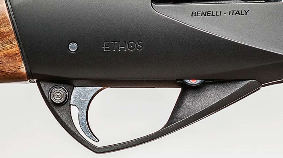benelli_ethos_20_gauge_f.jpg