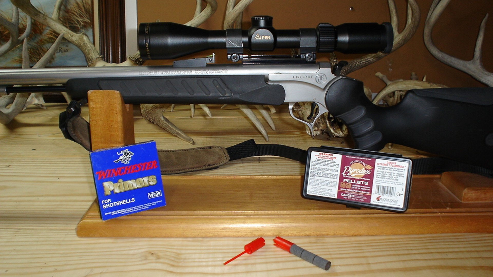 Muzzleloader, primers and powder