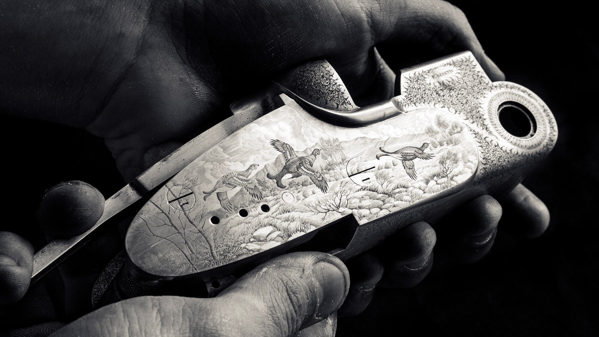 Beretta shotgun sideplate
