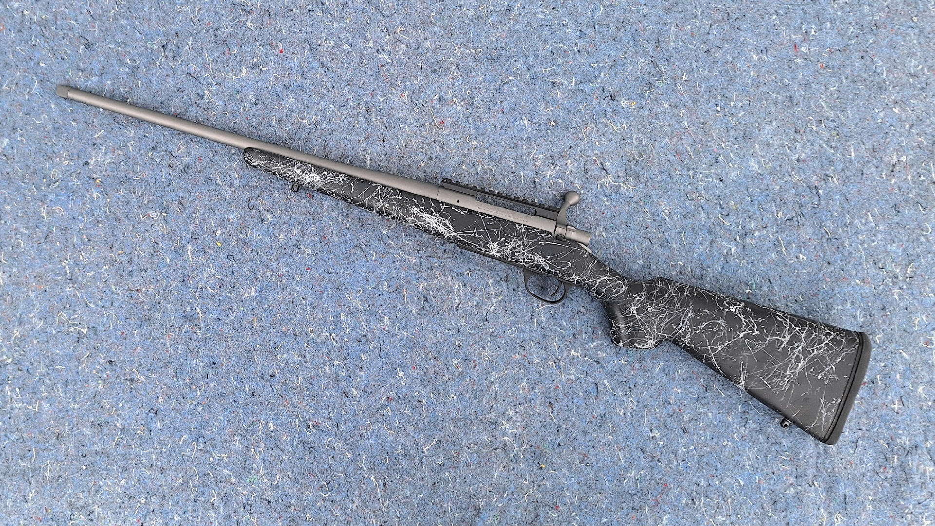 001 H15SL65 L Gun 01