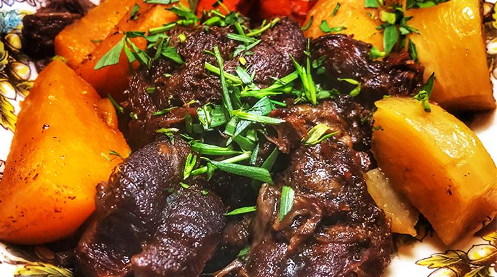 recipe-braised-elk-shank_lead.jpg