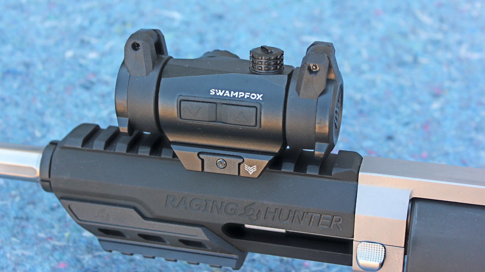 Taurus Raging Hunter Swampfox