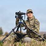 Universal Pro Series Tripod Lede