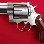 ruger_super_compact_redhawk_f.jpg