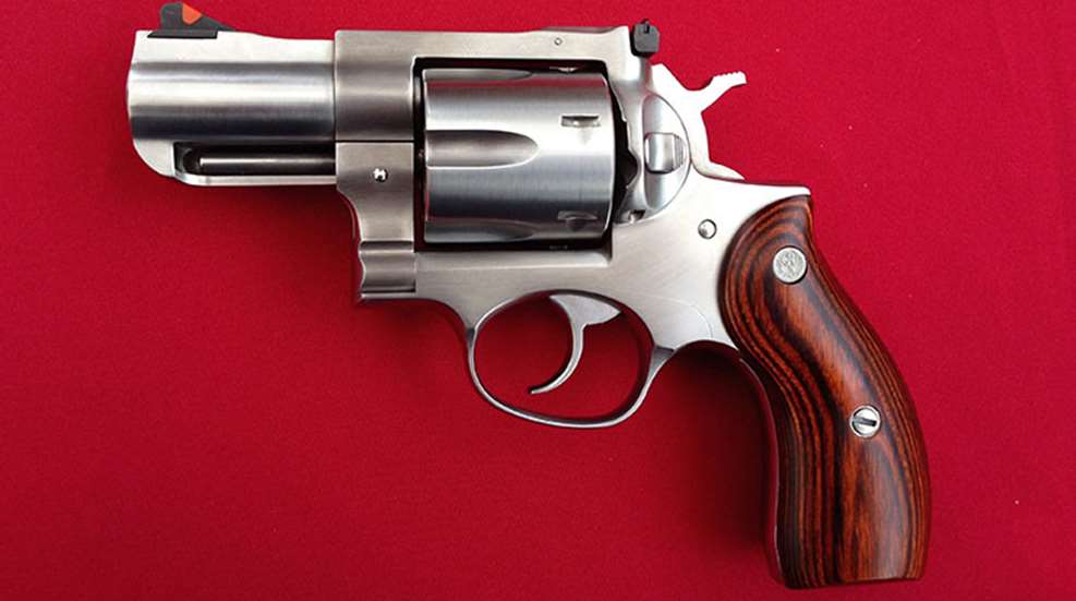 ruger_super_compact_redhawk_f.jpg