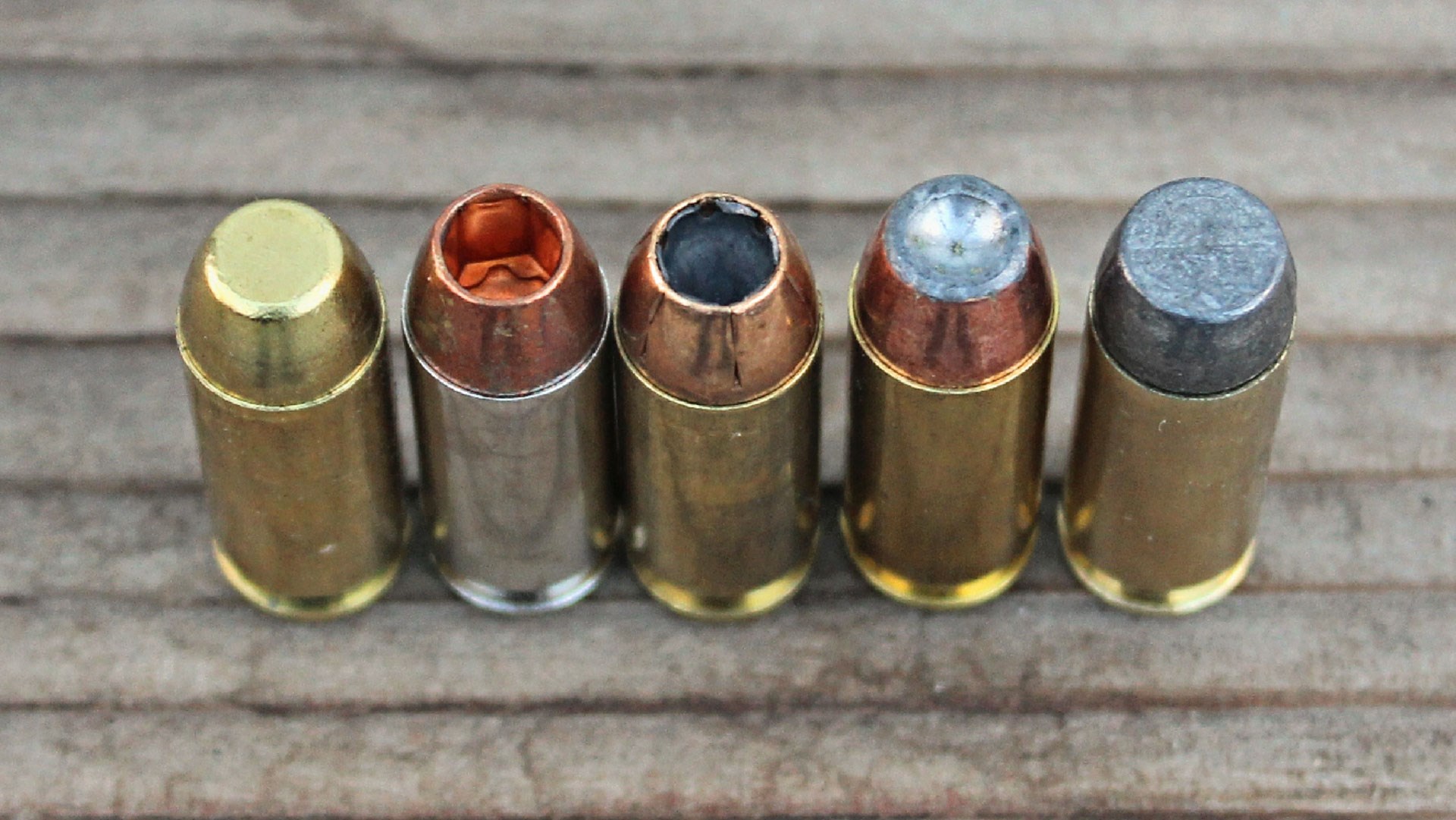 10mm vs 45 ACP