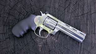 001 CKC22 Gun R S 01