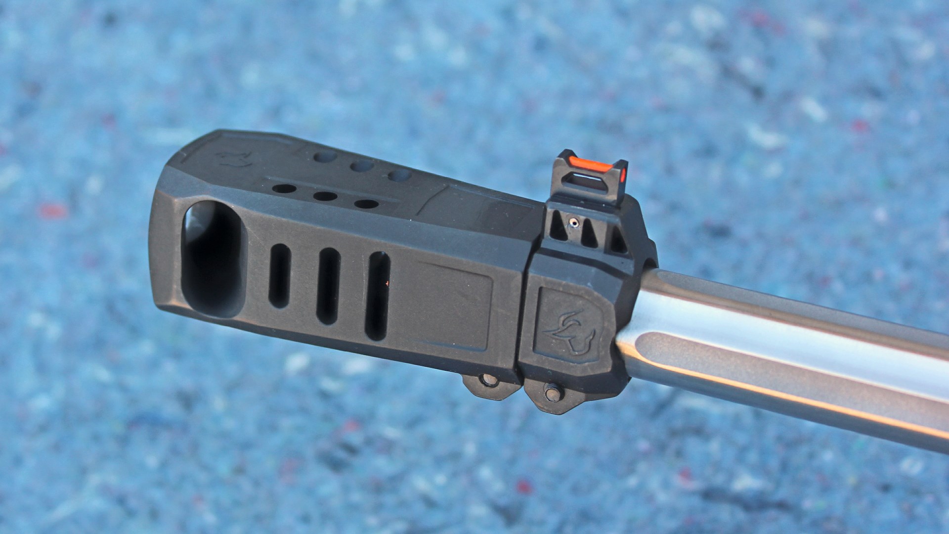 Taurus Raging Hunter
