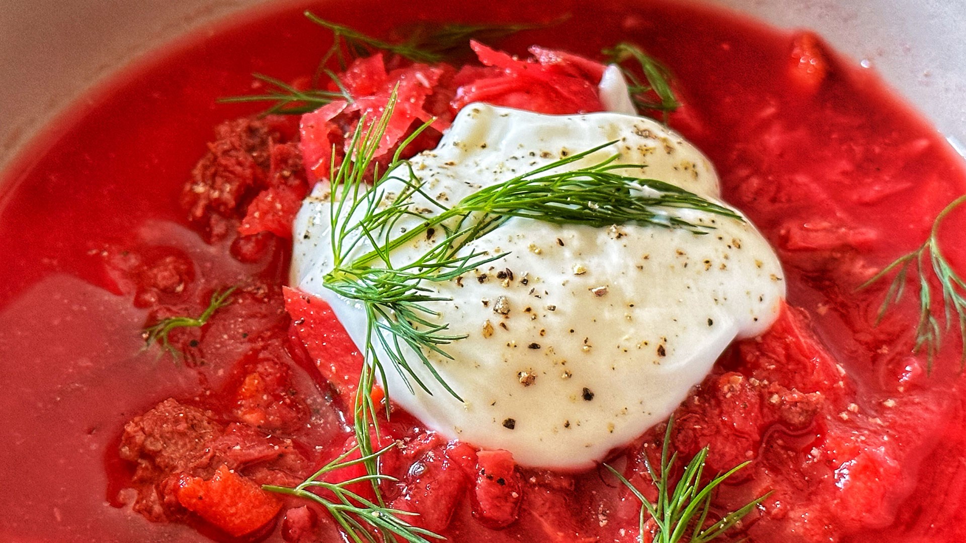 Borscht with topping
