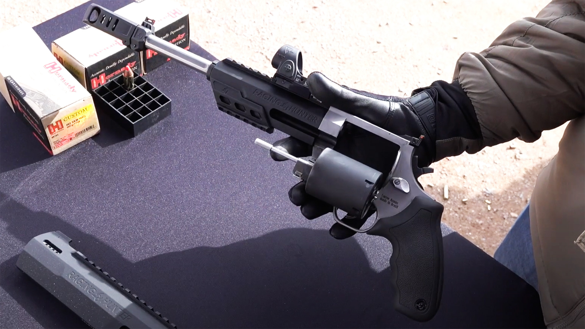 Taurus Raging Hunter 10.5 Inch 460 Magnum Lead