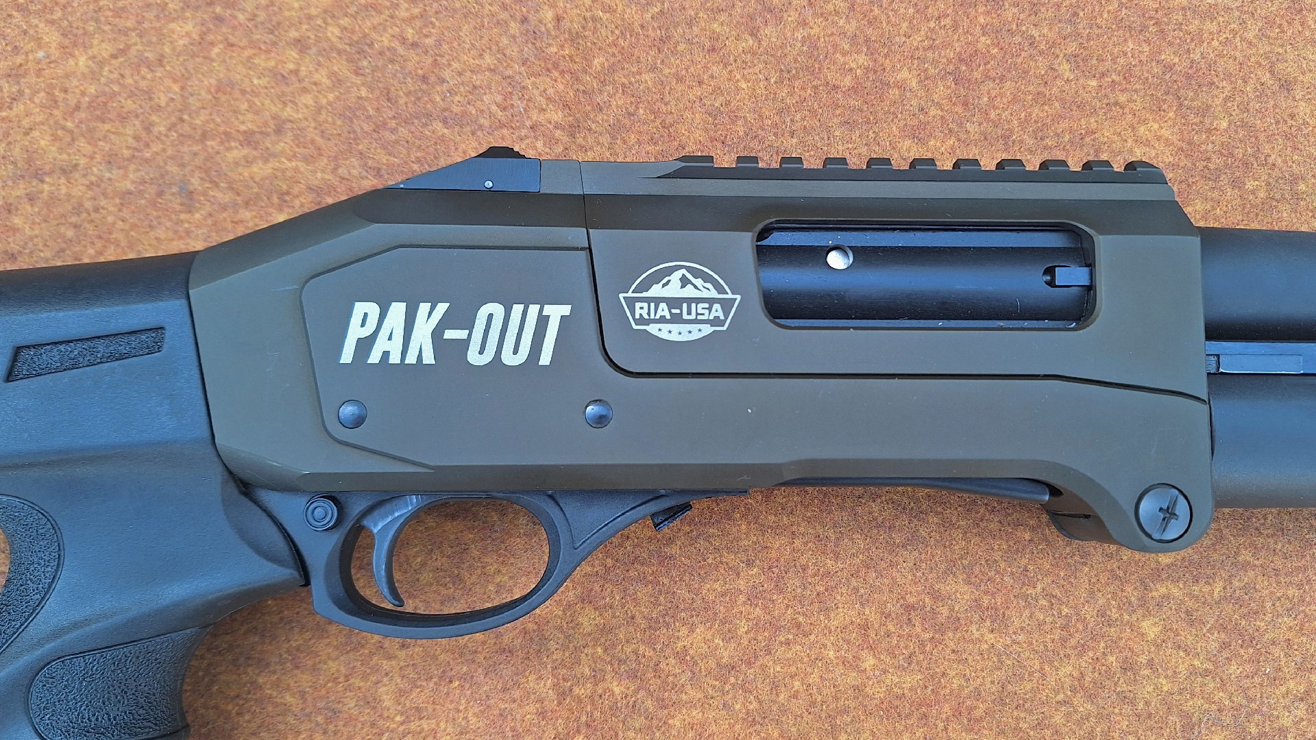 RIA Pak Out Receiver
