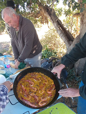 Paella in Cast Iron Pan