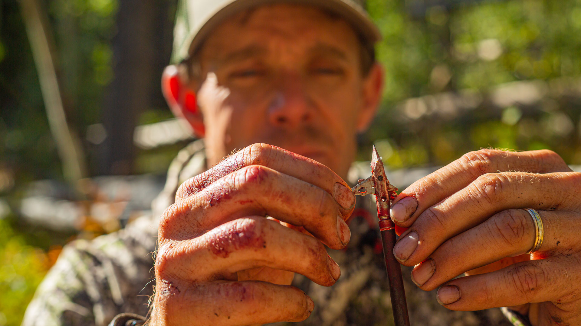 A top-end 1.5-inch expandable cut broadhead carves an exceptional path for a micro-diameter arrow.