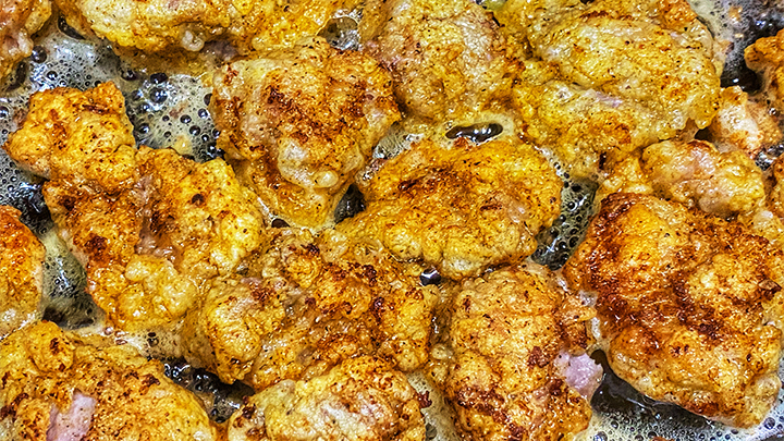 "Popcorn chicken" nuggets made from rabbit meat