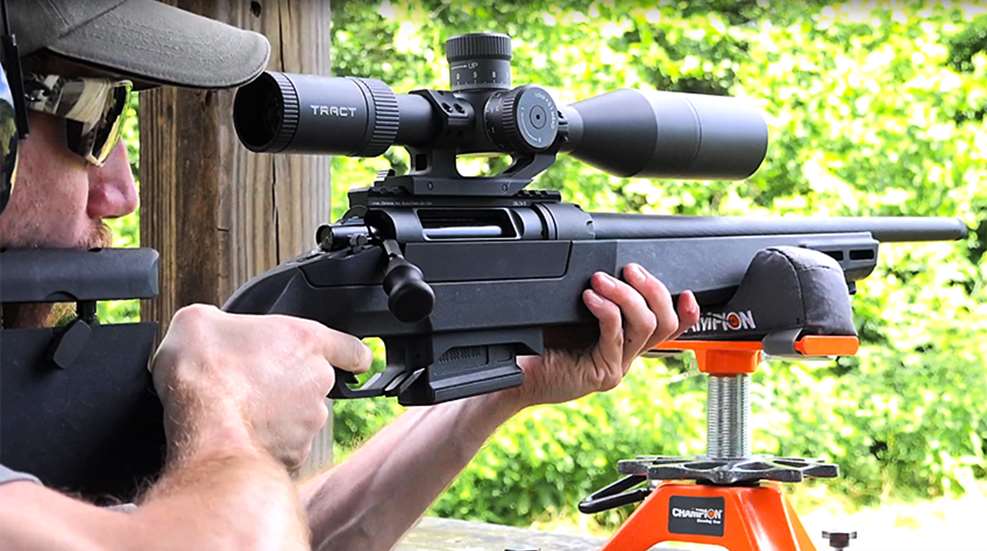 sg-danieldefensedelta5_lead.jpg