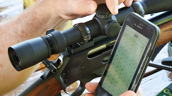 Dialing Scope on Rifle Using Ballistic Data on App