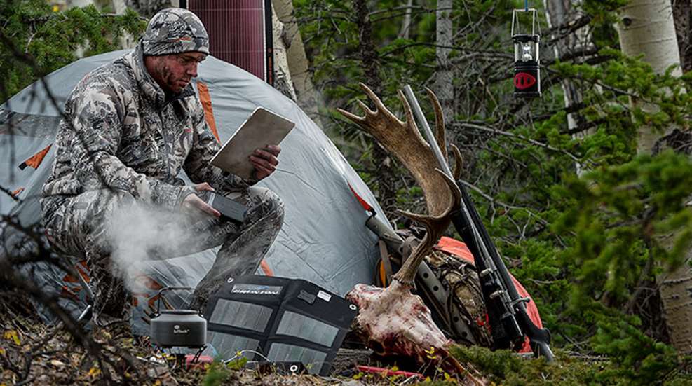 huntingtent_lead.jpg