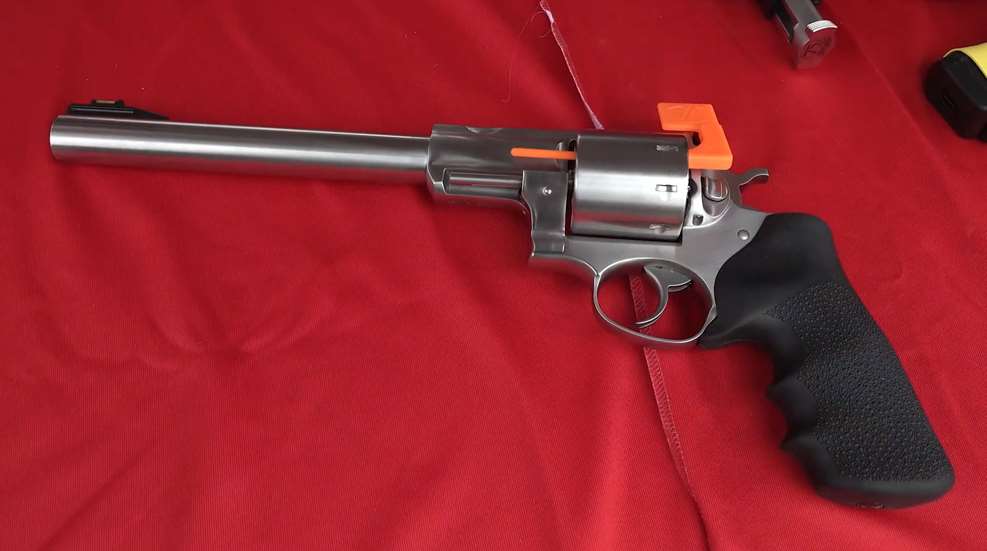 Super Redhawk 22 Hornet On Red