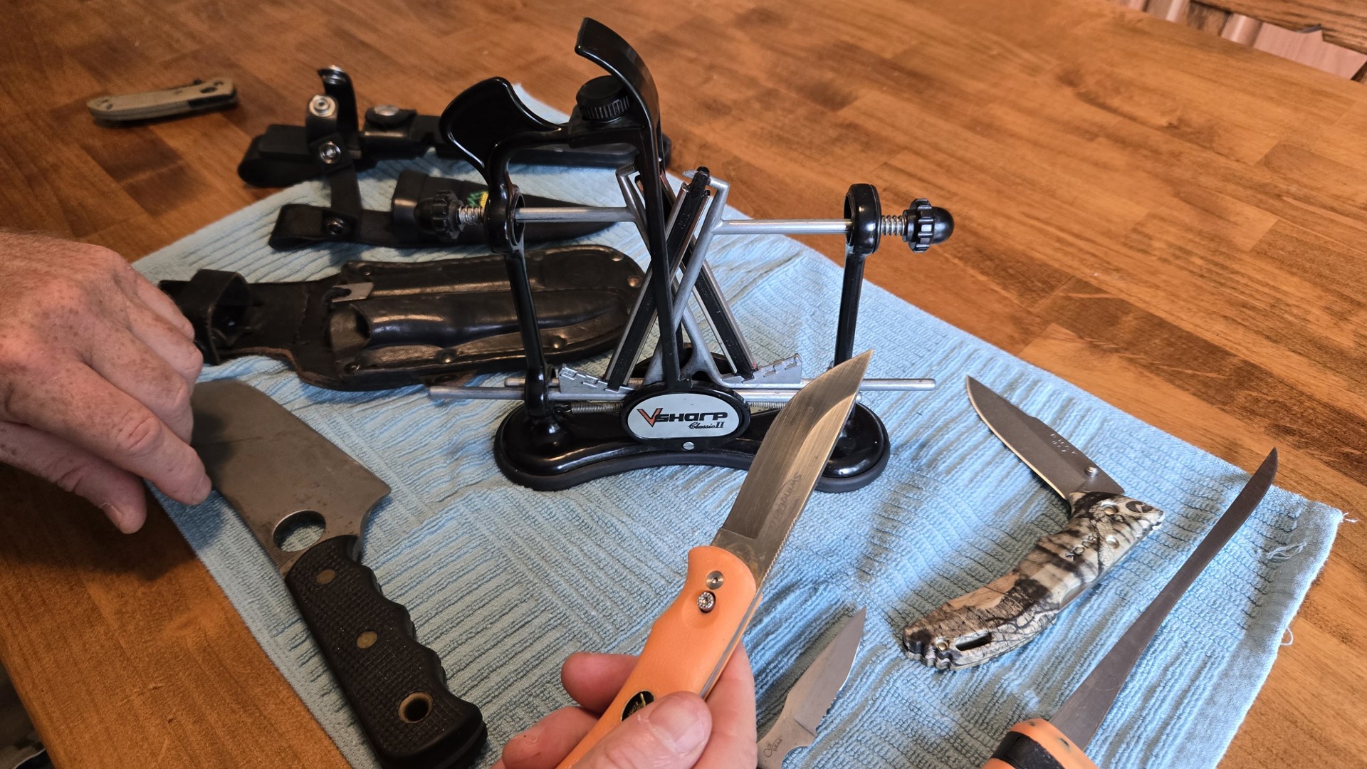 Sharpen cutlery
