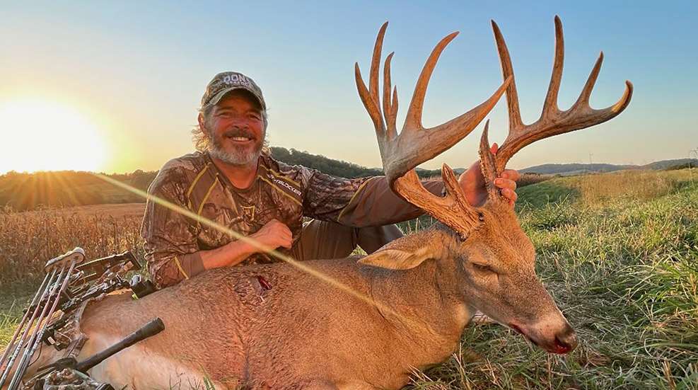 Giant Bucks 2021 22 Lead