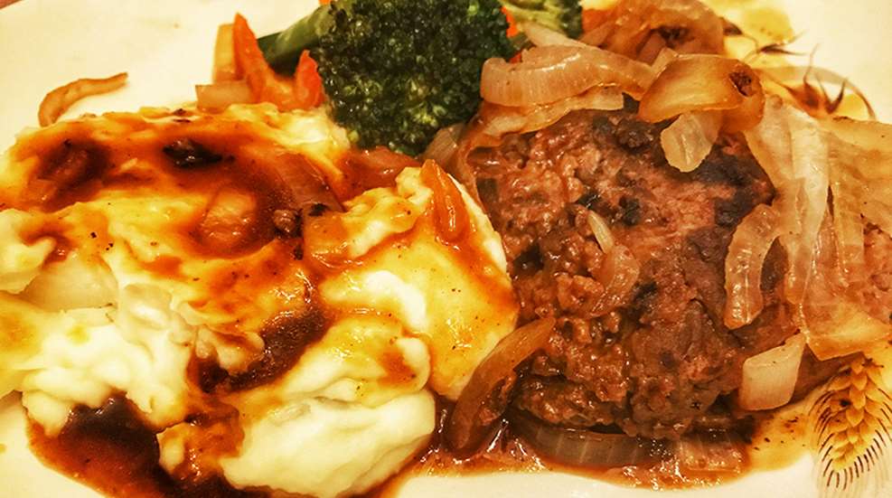 recipe-venisonsalisburysteak_lead.jpg
