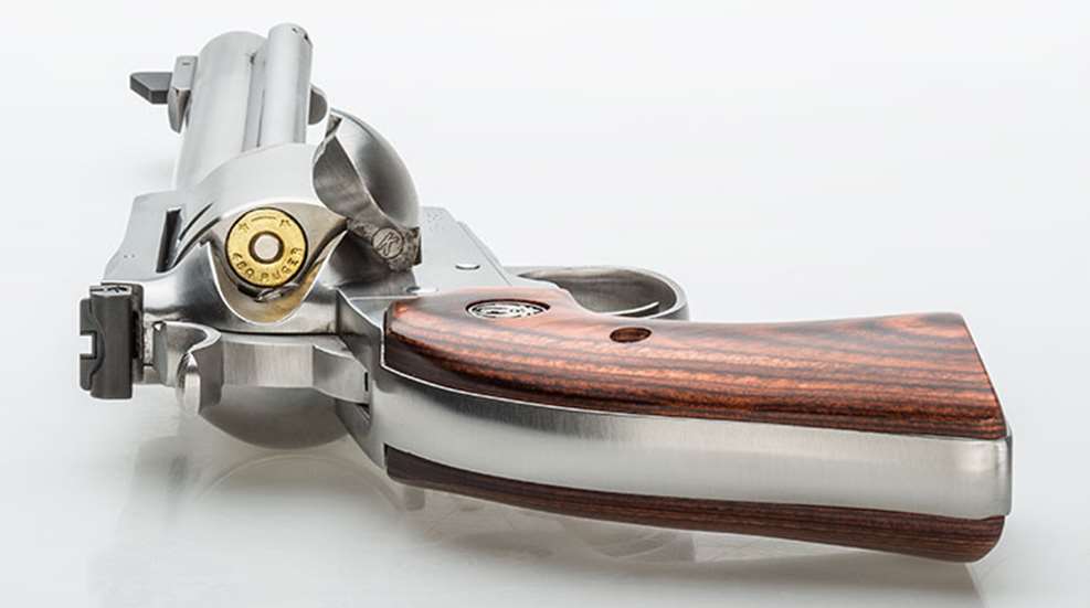 ruger_super_blackhawk_f.jpg