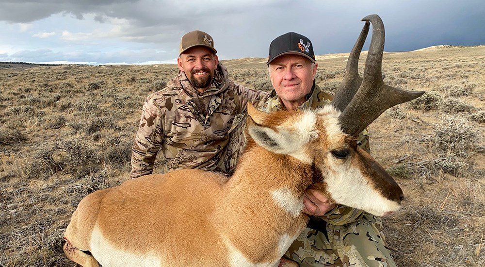 Hunters with Wyoming pronghorn buck