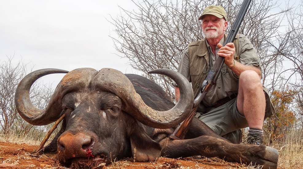 MH Double Bucket List Cape Buffalo Lead