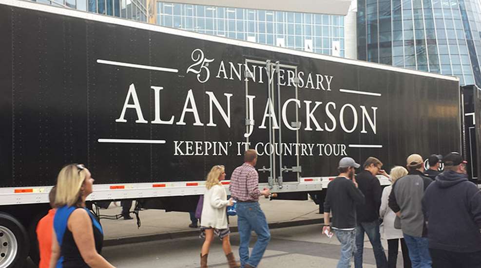 alan_jackson_concert_f.jpg