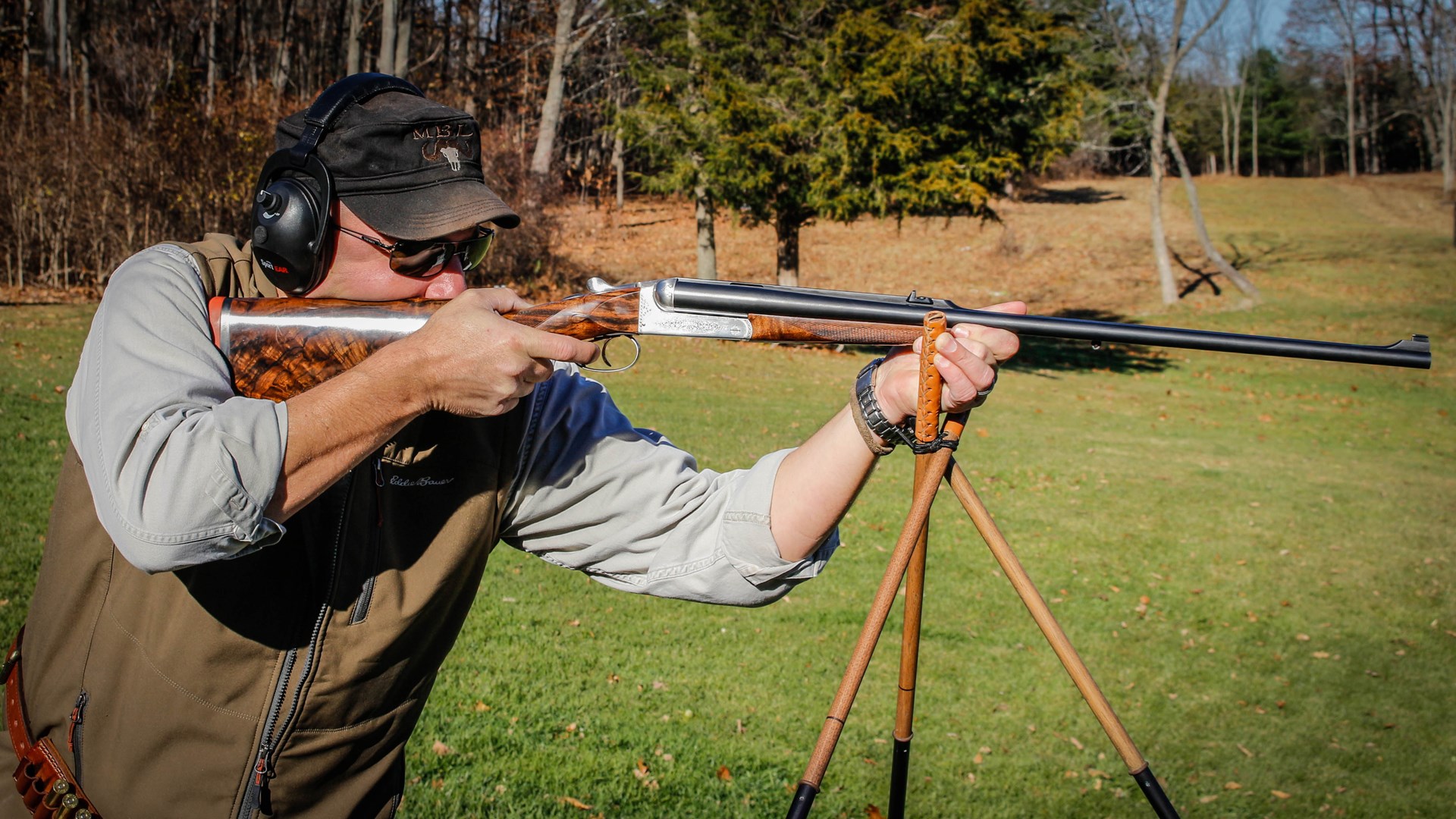 Phil shooting double off sticks