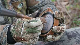 201231315117-hunting_turkeys_that_dont_gobble_lead.jpg