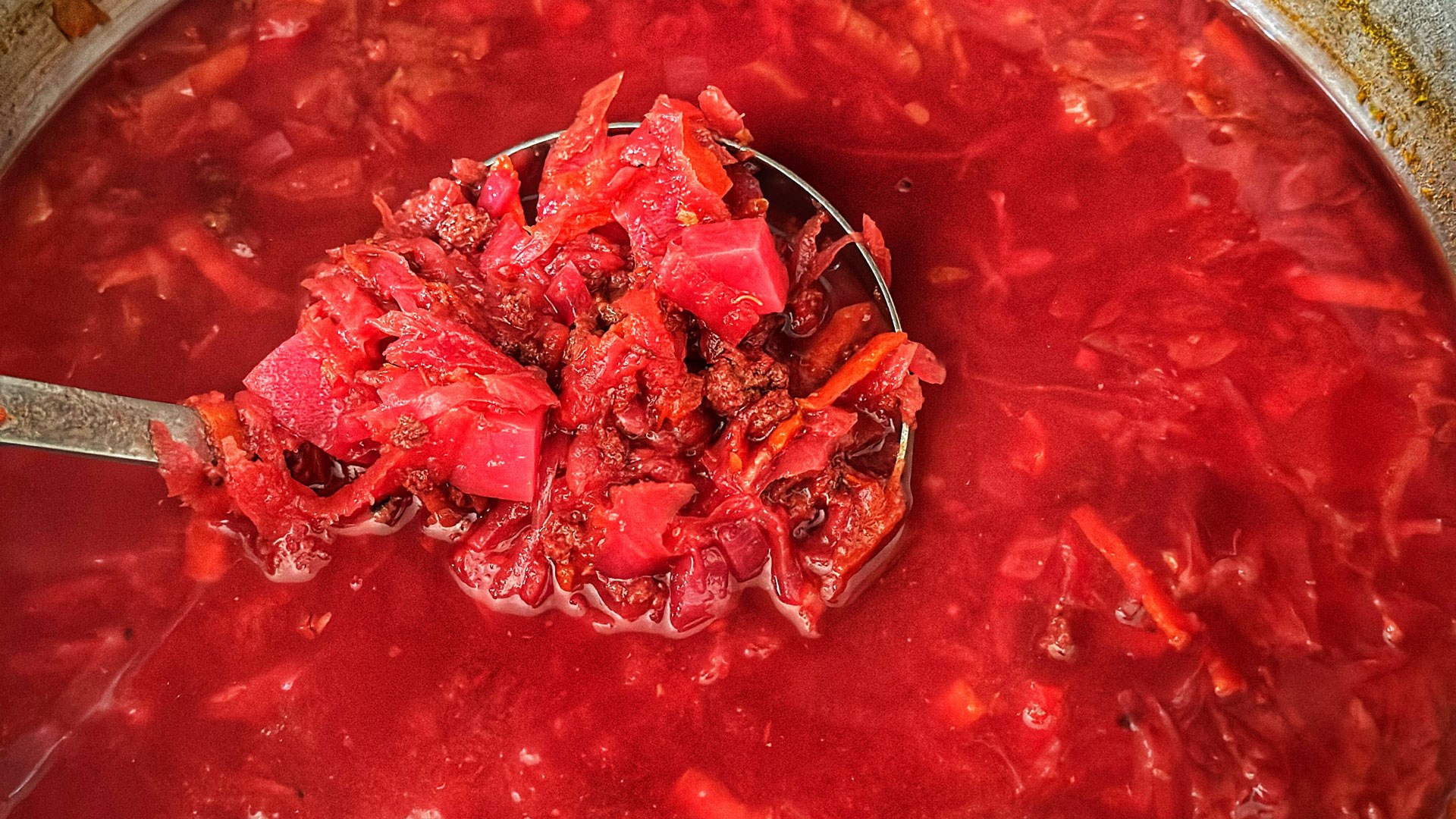 Ladle with Tomato