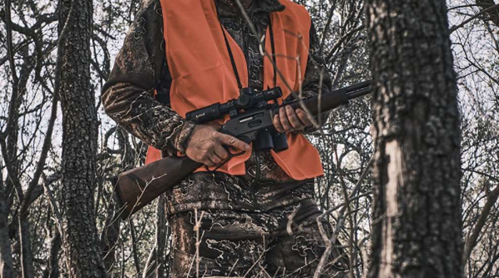 Maintrophy Quick Acquisition Riflescope Lifestyle