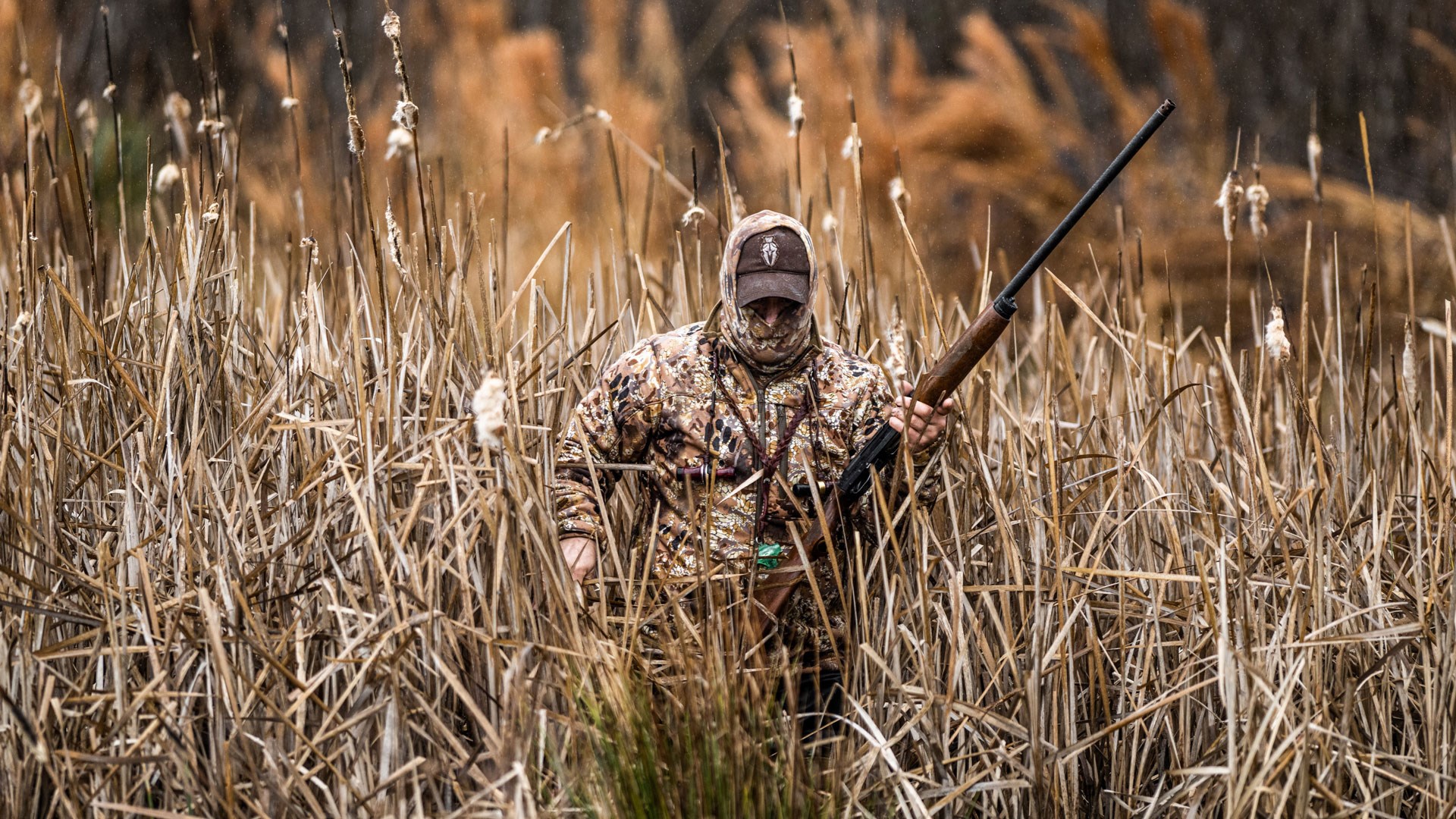 Kryptek Flyway in Vegetation