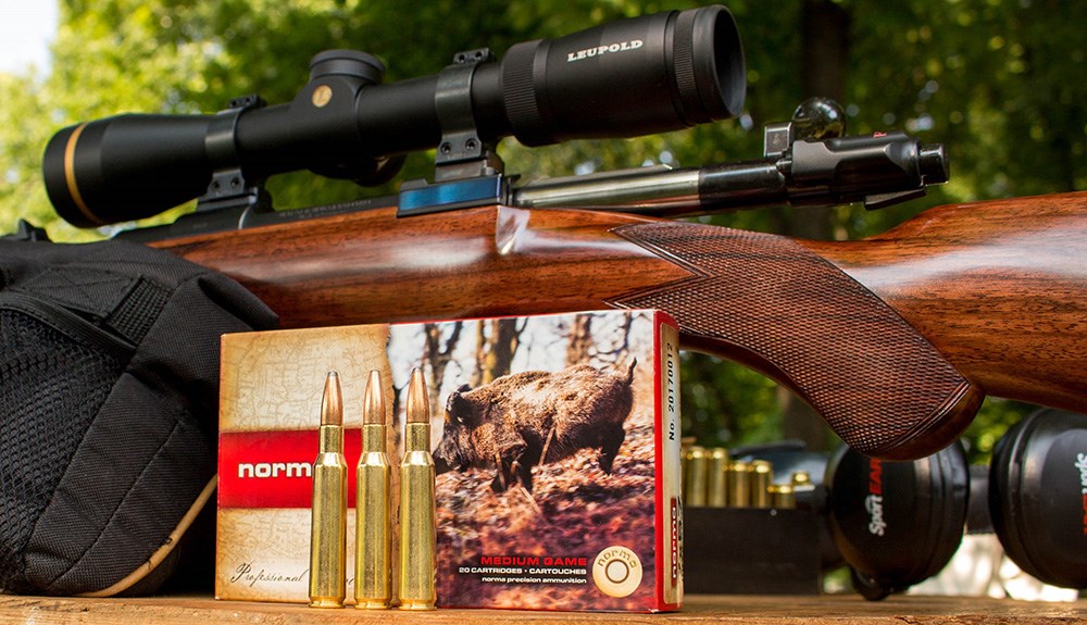 Norma .275 Rigby 156 grain Oryx ammunition next to Rigby Highland Stalker bolt action rifle.