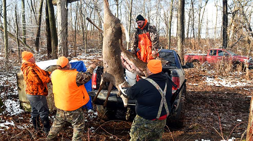 new-jersey-deer-camp_lead.jpg