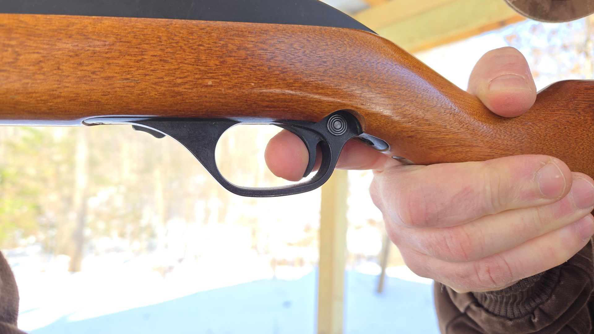 Shooting with pad of finger