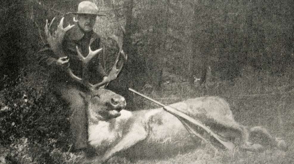 Col Townsend Whelen Lead