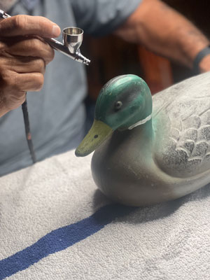 Painting a decoy head