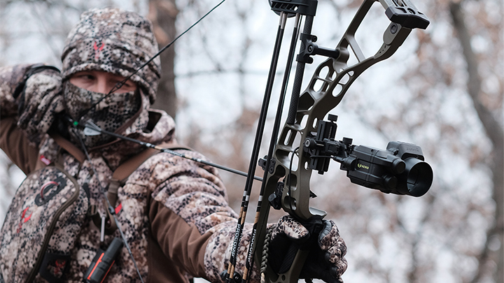 Hunter Using Garmin Xero A1i Pro Bow Sight