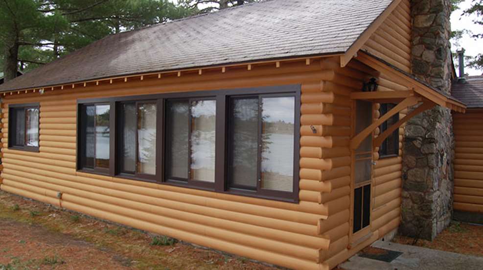 own_cabin_f.jpg