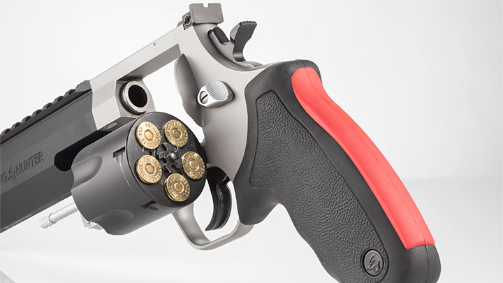 Taurus Raging Hunter in .454 Casull angle view