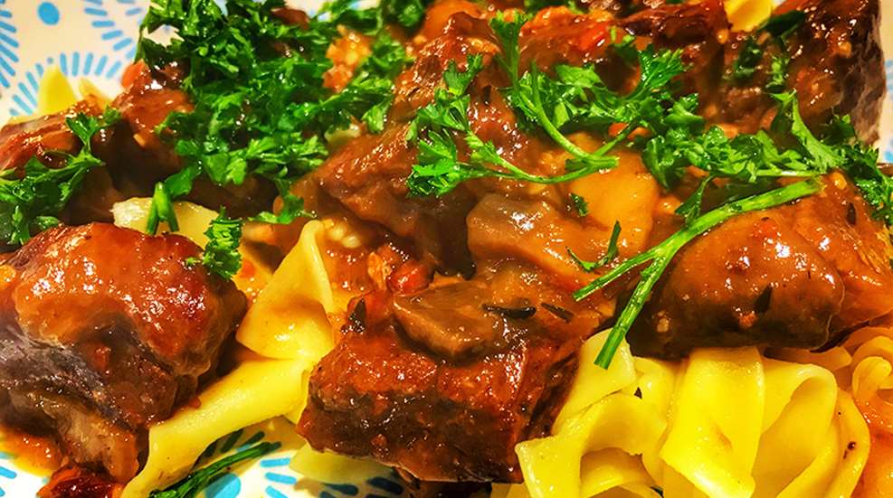 recipe-deerandbeerstew_lead.jpg
