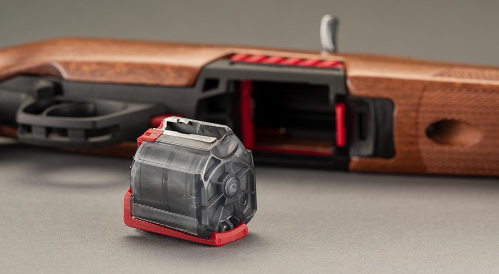 Winchester Wildcat Sporter SR 10/22 style detachable magazine.